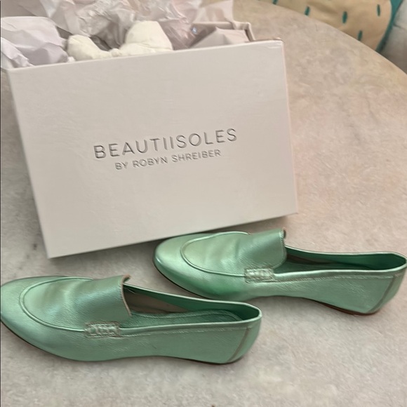 Beautiisoles by Robyn shreiber lovely green metallic leather loafers - Picture 3 of 5
